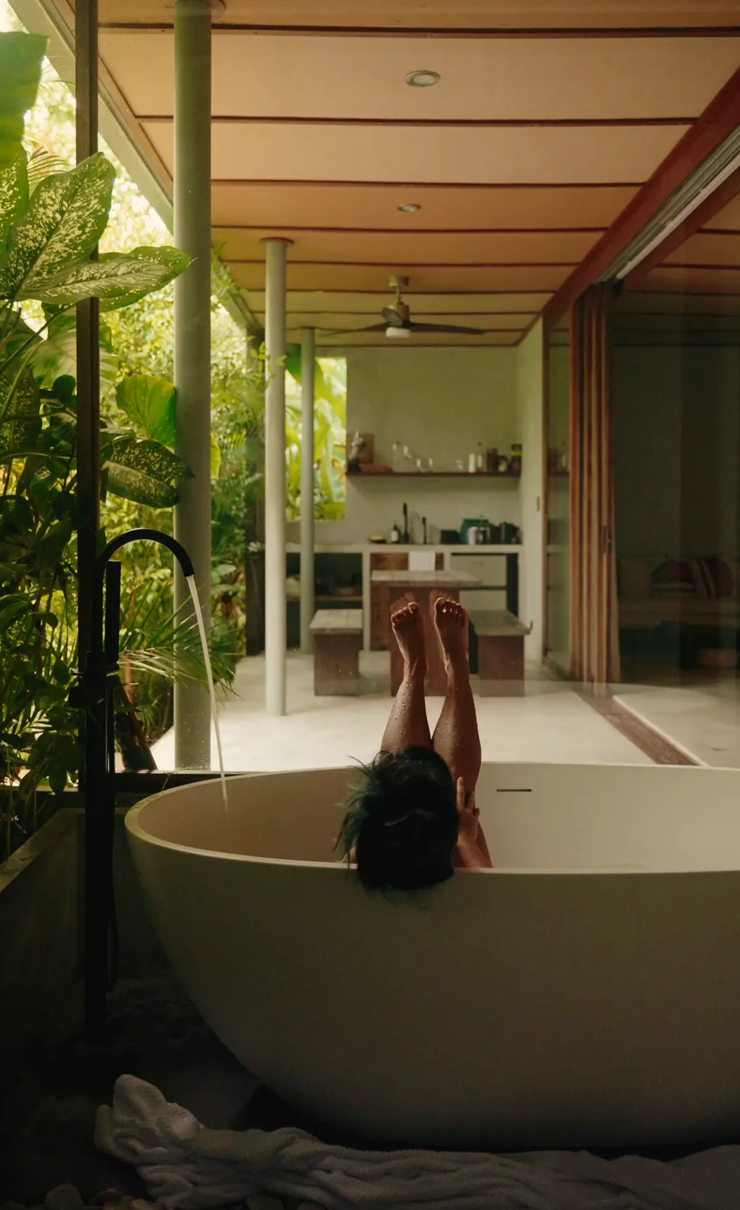 Freestanding bathtub in the open-air bathroom